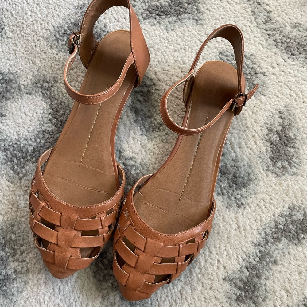Dolce Vita Flats